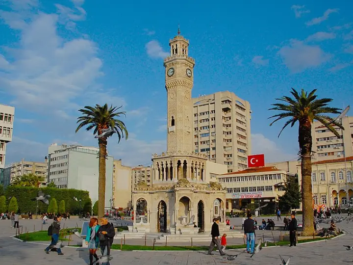 İzmir şehir manzarası
